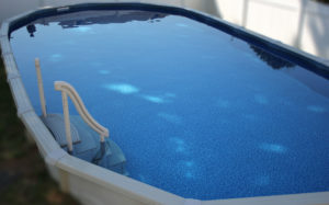 chlorine free pool water
